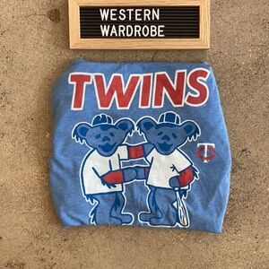 ⚾️🍄 Homage Grateful Dead x Minnesota Twins - T-Shirt Sz Medium Light Blue 🌀🏟